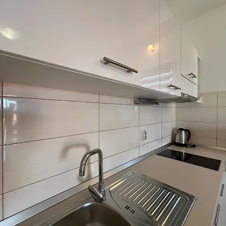 Apartmani Roje Sveti Filip I Jakov Exterior photo
