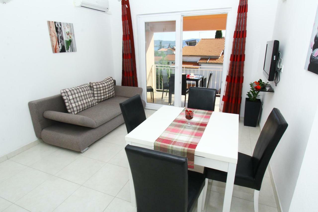 Roje Apartment Sveti Filip i Jakov